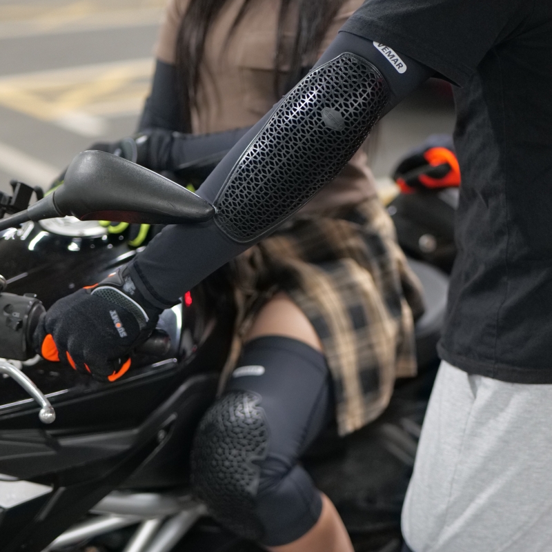 Breathable Ice Silk Summer Kne - Motorcycle Gear For Sale recension och pris